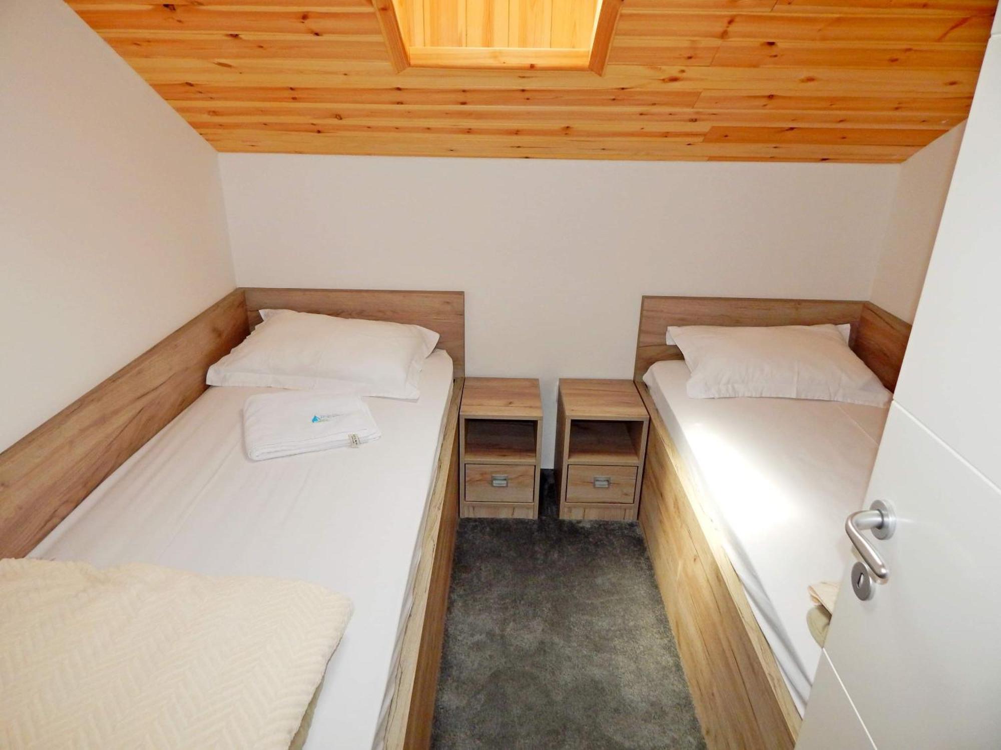 Aqualux Apartments Врдник Экстерьер фото